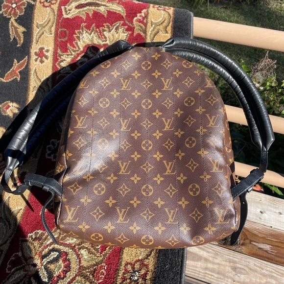 Authentic Louis Vuitton Monogram Palm Springs MM BackPack - Picture 7 of 17